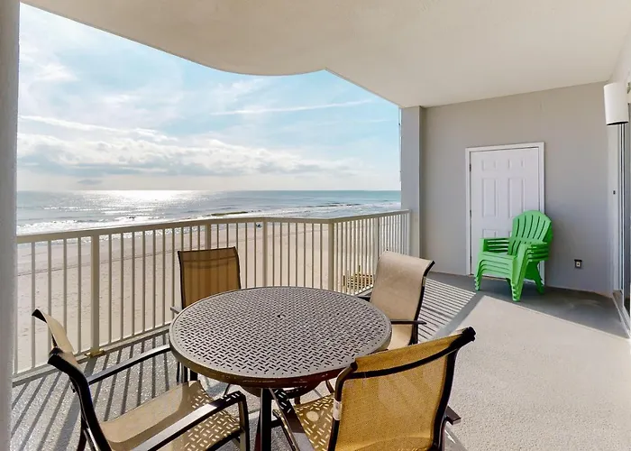 Apartment Island Royale 401
